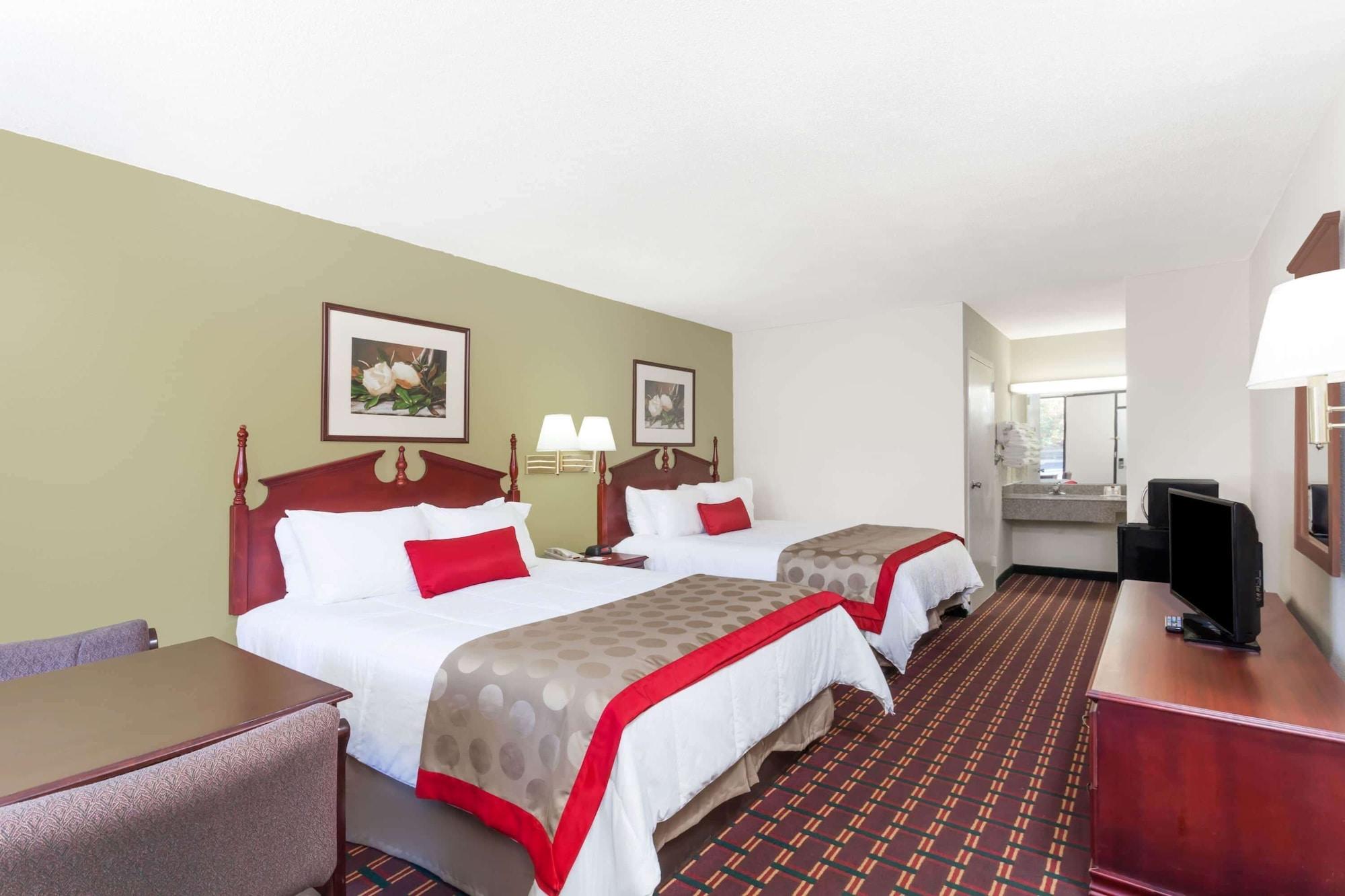 Travelodge By Wyndham Clarksville Dış mekan fotoğraf